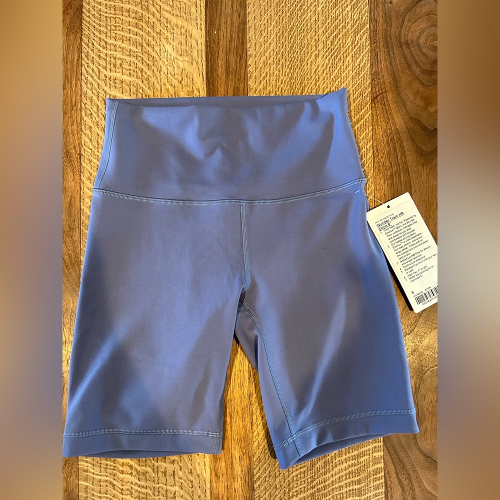 Lululemon WunderTrain HR Short 8” Size 6